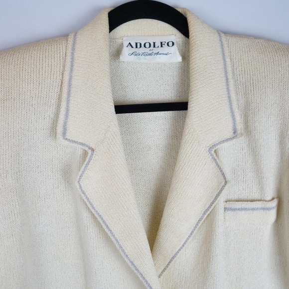 Vintage Adolfo At Saks Fifth Avenue Ivory Wool Blend Blazer Jacket, Size Medium - Picture 3 of 15